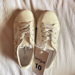 Cat & Jack Kids Cream Sneakers